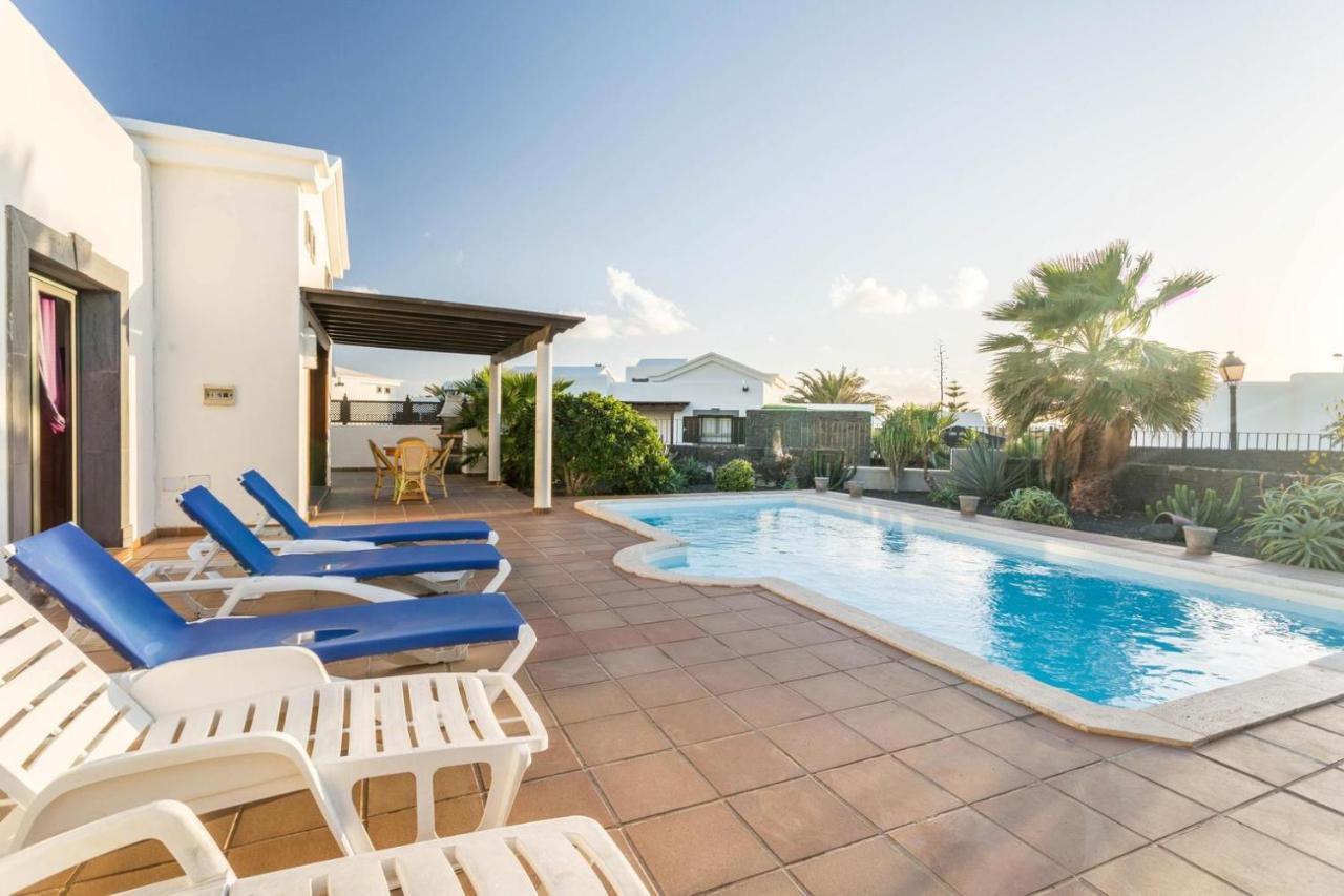 Villa independiente con piscina privada Playa Blanca  Exterior foto