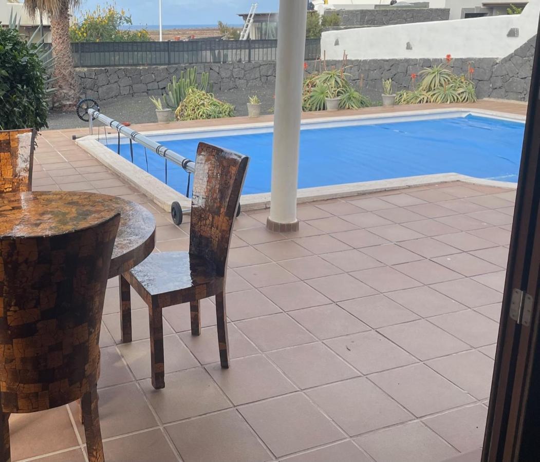 Villa independiente con piscina privada Playa Blanca  Exterior foto